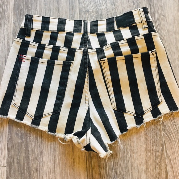 high waisted black and white striped shorts